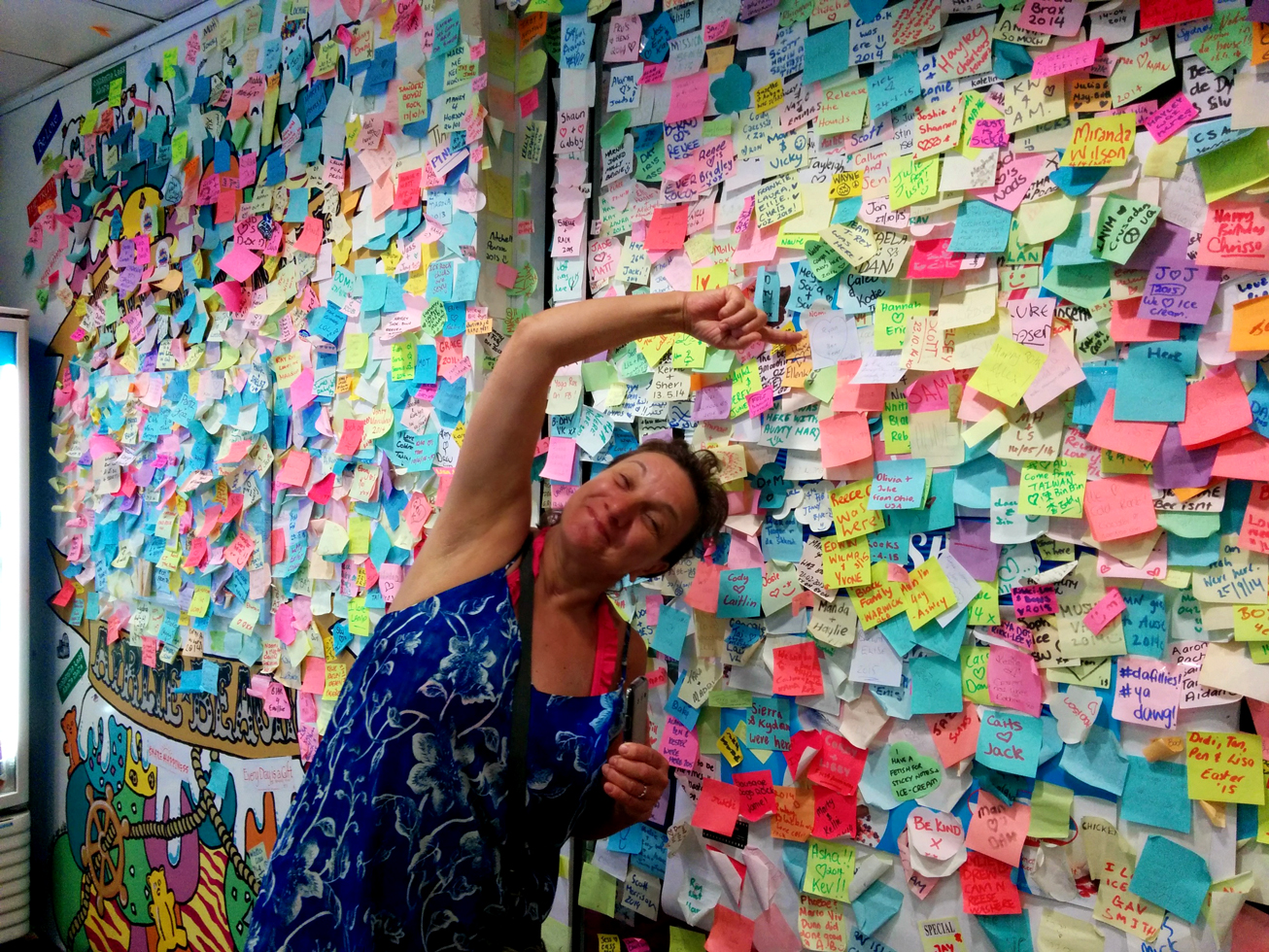 Message board at Airlie Beach