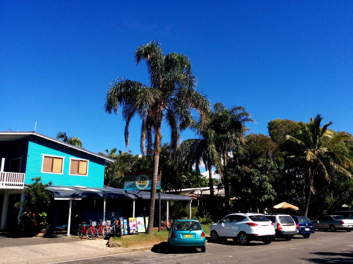 Hostel in Byron Bay, at Belongil Beach
