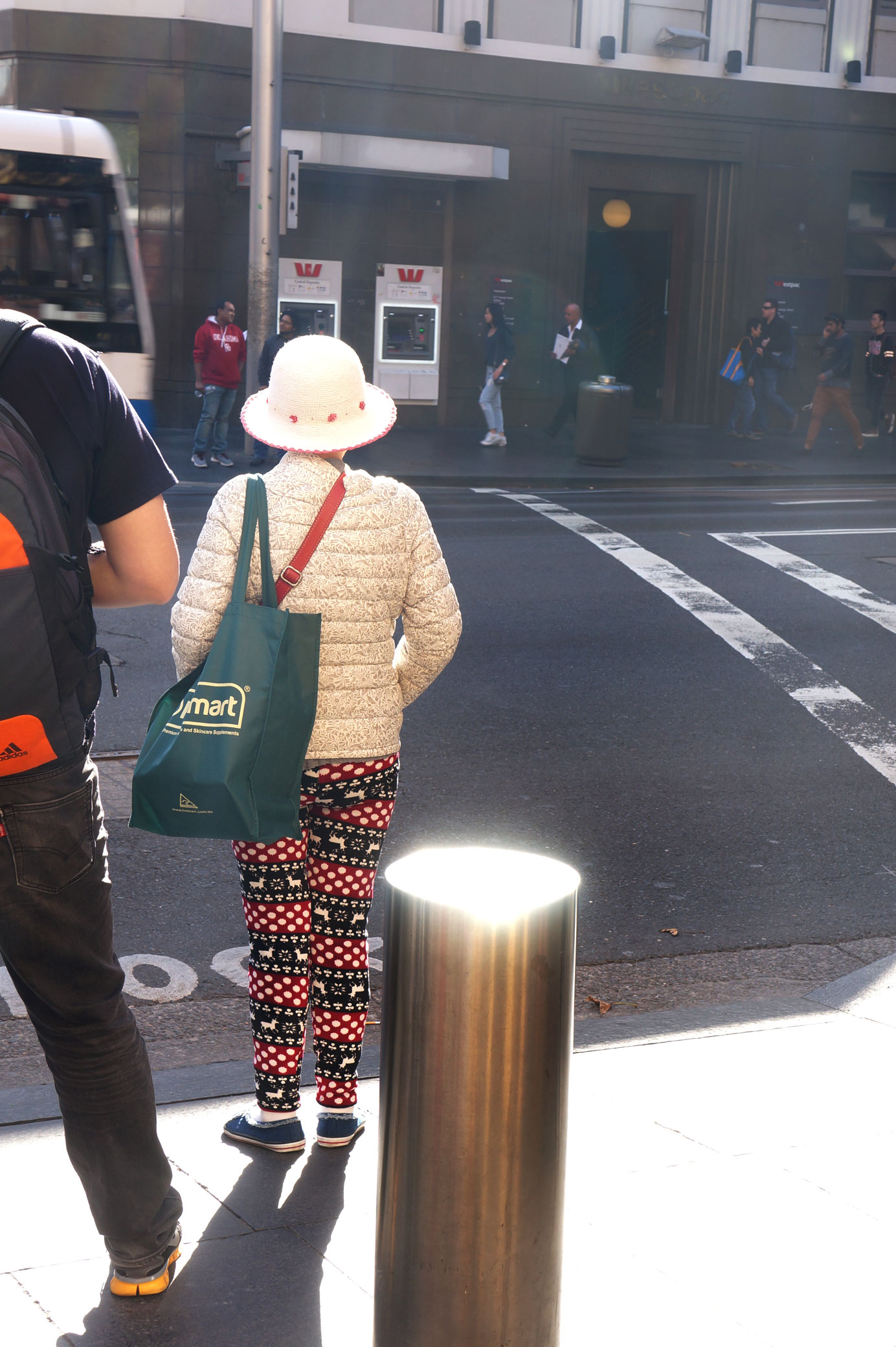 Style Alert! Candid in Chinatown.