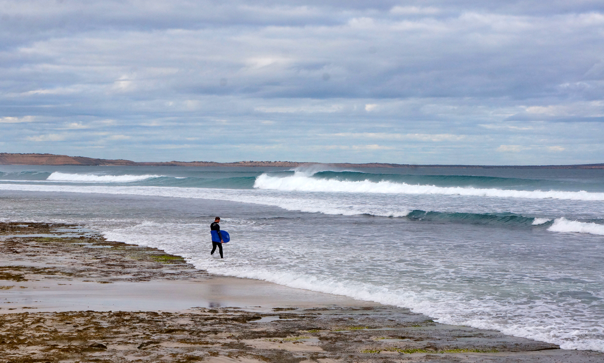 Brad heading out to the surf